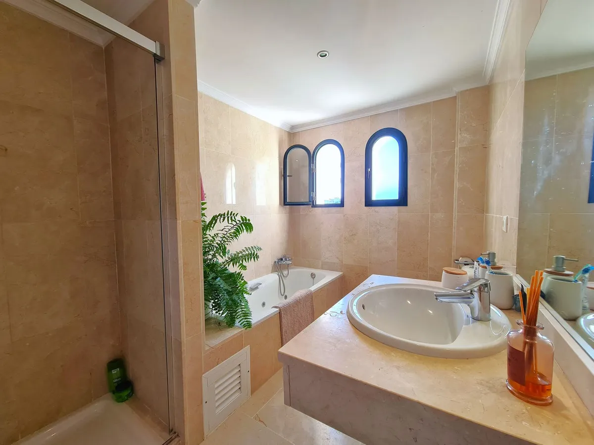 3c59d6f5-bb3e-4b49-b662-4735ba6b168f