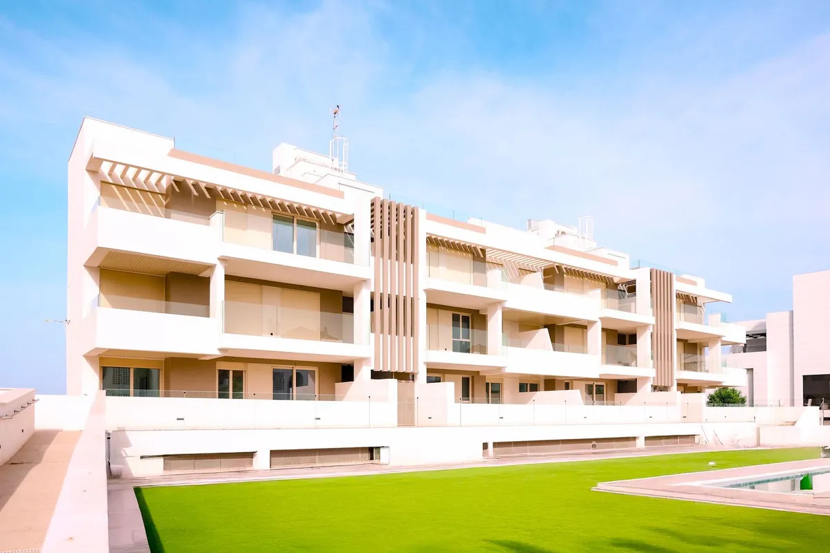 714180af-7eeb-4256-b5bd-0e81385bda88