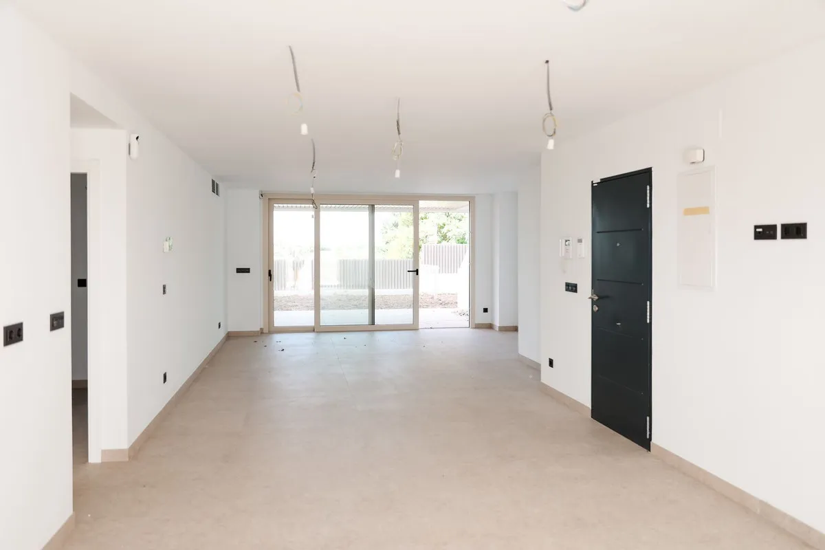 7fc51355-72e3-41ca-8b4f-893395bf812b