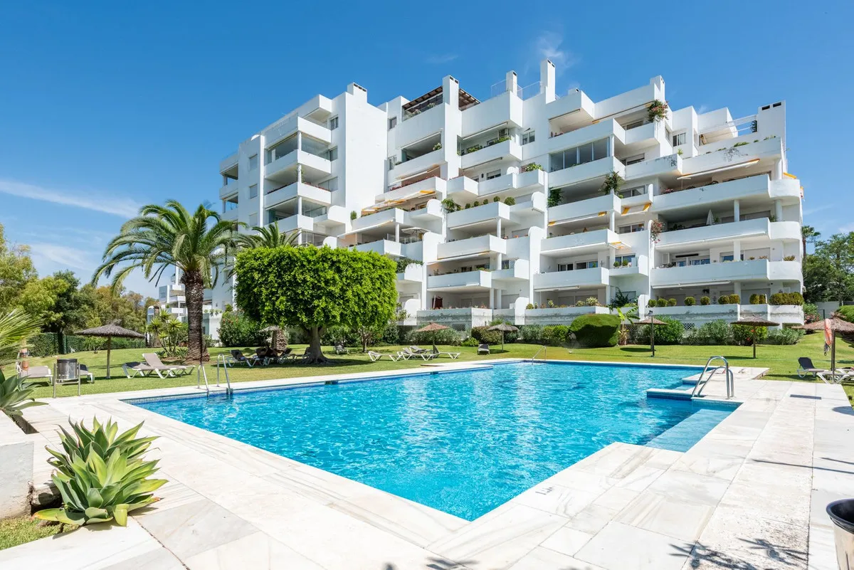 a78bf27c-70e1-4411-8063-62e6a24311d6