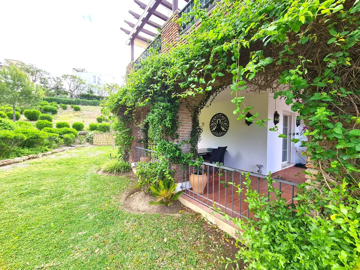 71880321-c3b0-4c41-8b8c-32077a4e13fc