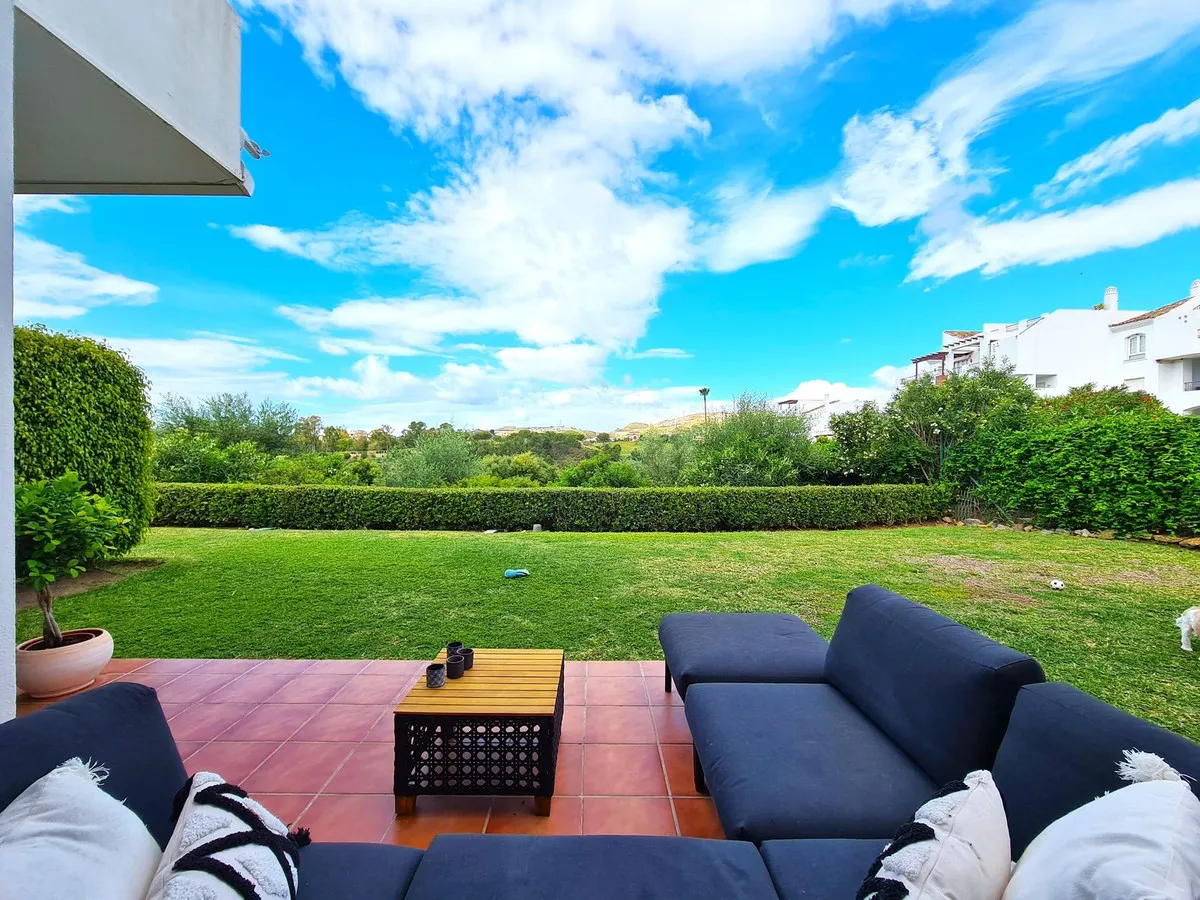 fd7a23ac-9b9c-4d8b-9b14-b194657d4983