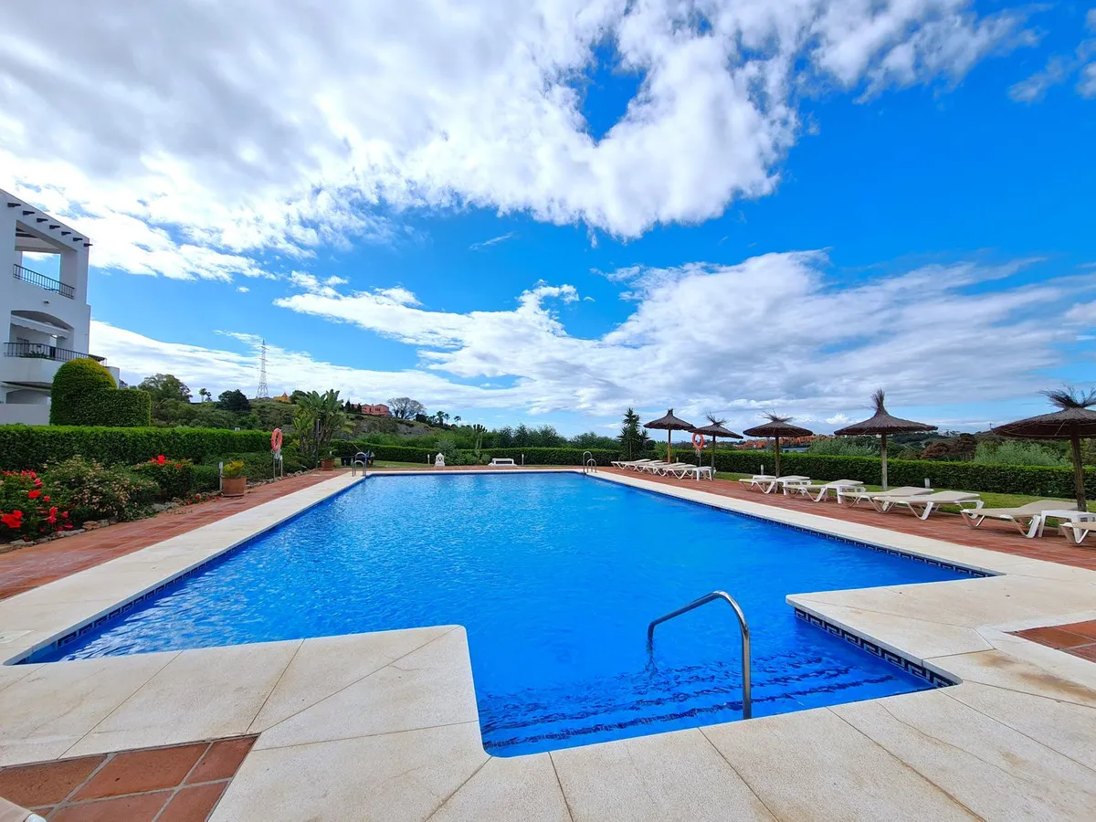 ffe62bcb-1930-46d6-9316-ffe145d0211e