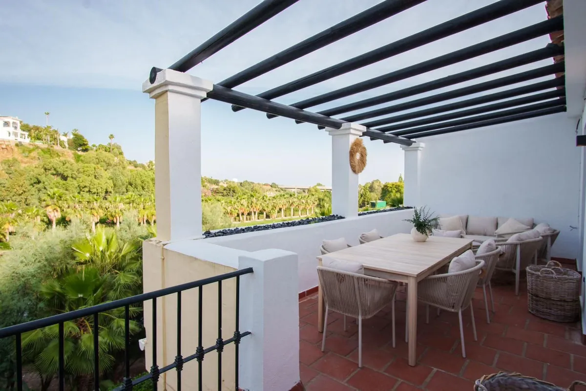 43cf4f5f-830e-456b-801c-4b0c4121f7a5