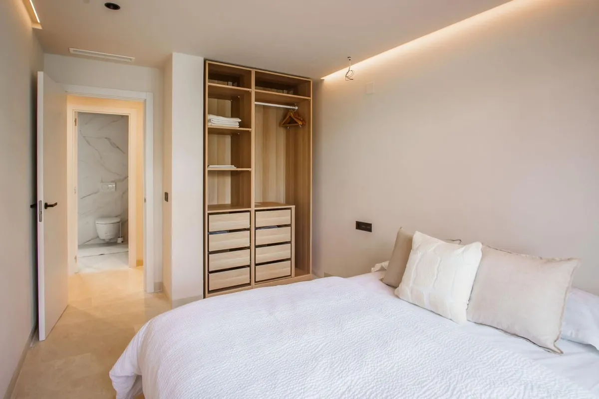 8ff1a731-0c79-4d89-9332-73f41802b77b