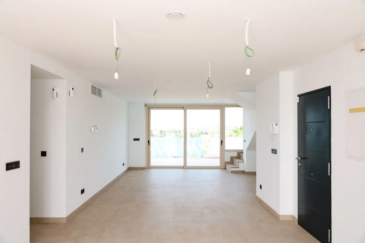 51ef8fad-a809-43f8-9907-72ce63647c90