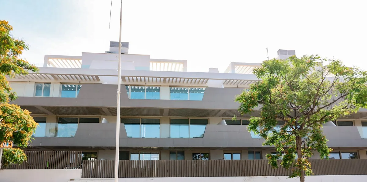 a739faa0-a582-4bf4-8995-8fdf1163aa21