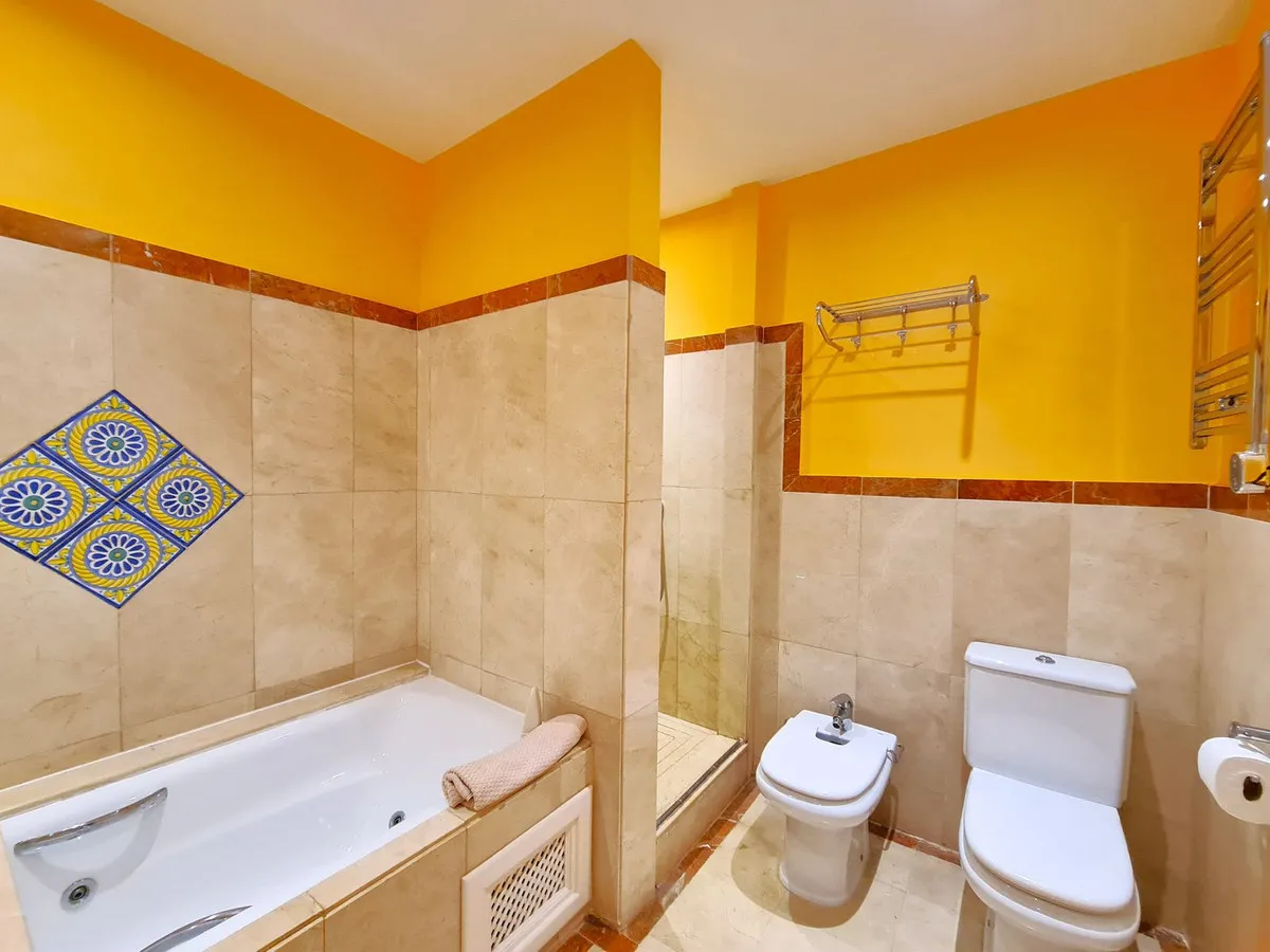 0990cd7f-4341-42d5-acb7-1713f6eb4099