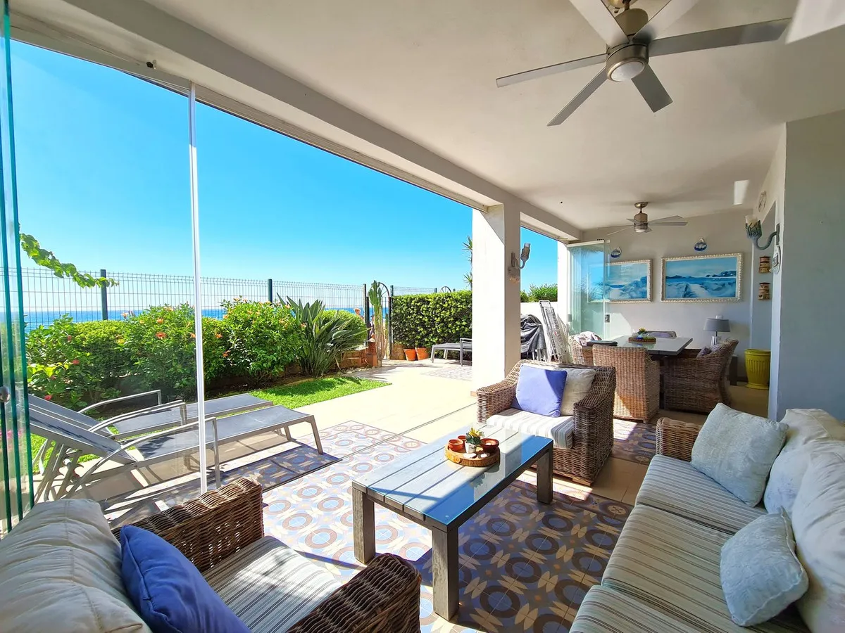 3361f3ab-9cb9-4fb8-b07e-2766e336c2a6