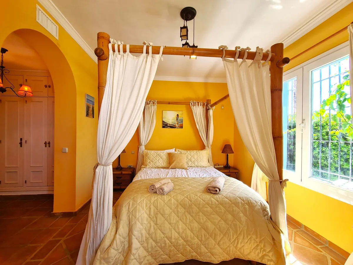 66272293-b8d8-4b05-8873-461ff4c9d8be