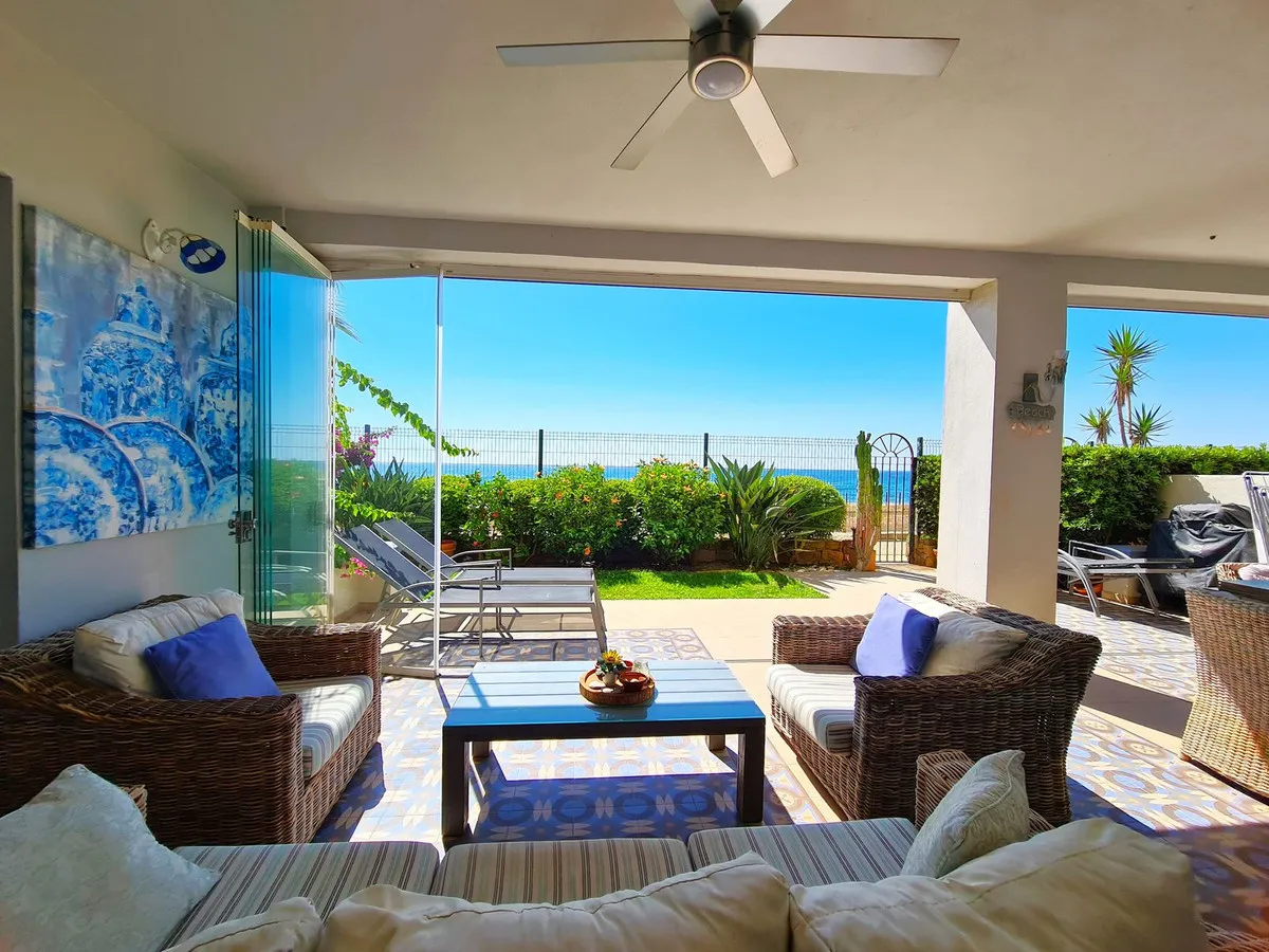 b568e471-a597-4f35-a839-b6b5bc2ba1c8