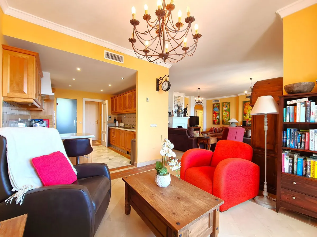 cb79920a-e900-4c77-8ee1-47fe9021f1cd