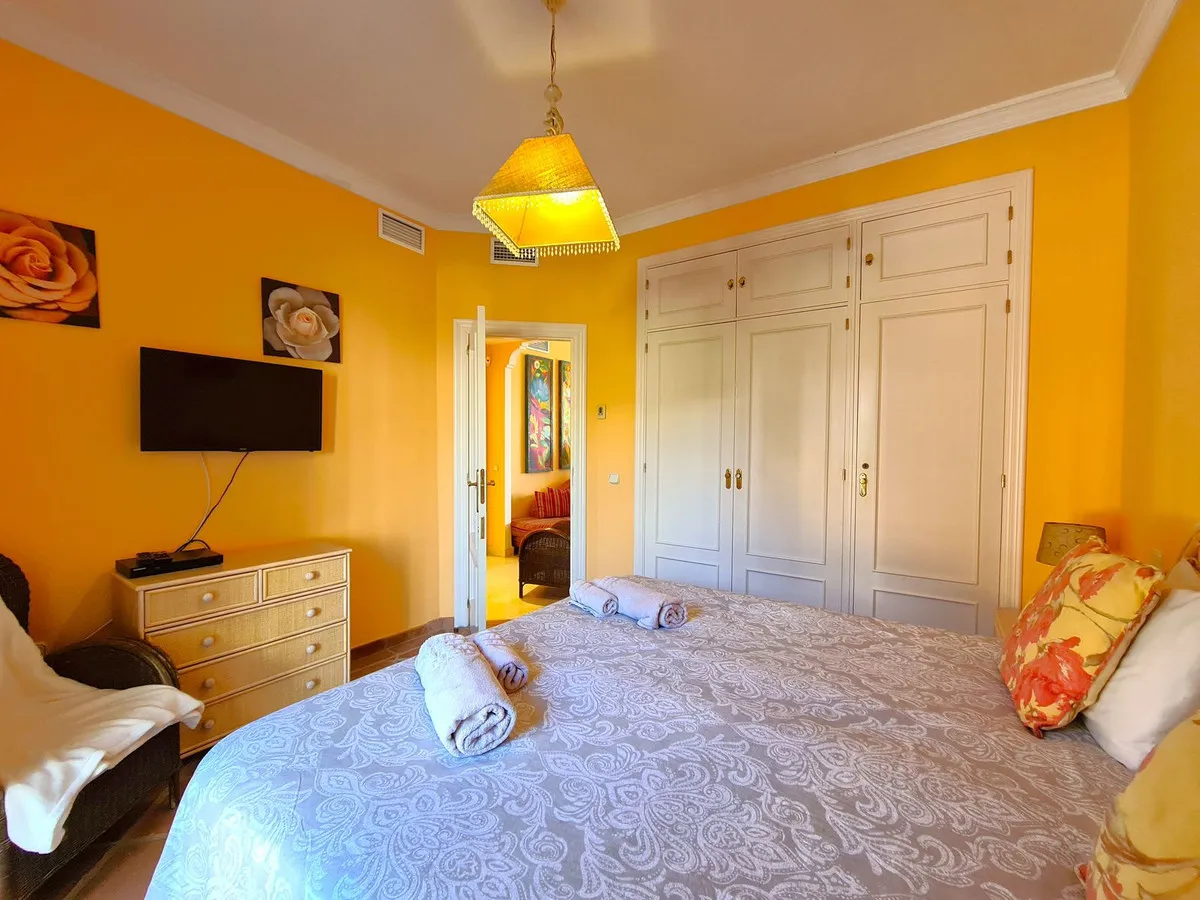 cc0d4154-15c0-40a5-b77c-55d9074b01eb