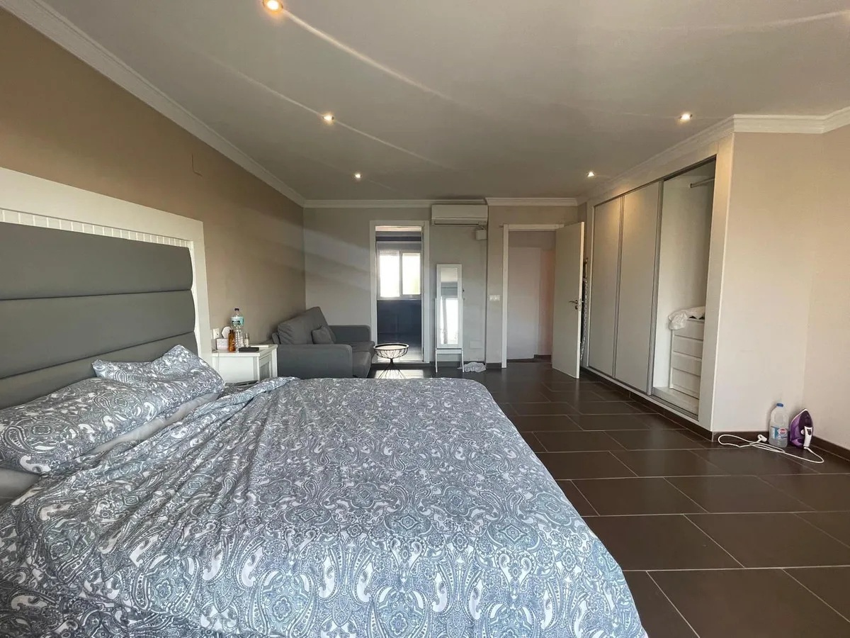 499af544-efd0-4fe1-8aa6-c9234c1c890d