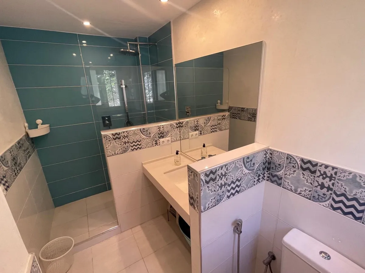 e1802f0a-a396-4716-af07-dc22f2e43c79