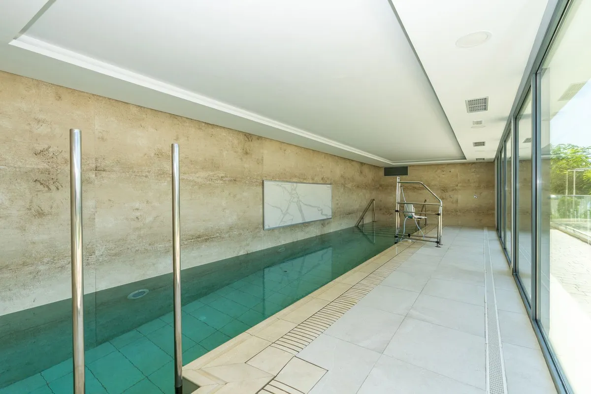 6c49e57b-fc8f-4050-916e-56f598968035