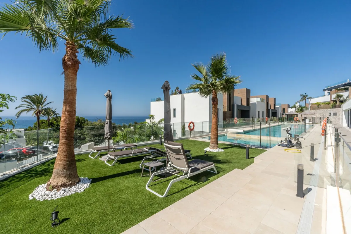 9ff87f42-8137-4788-b300-e168420e99d5