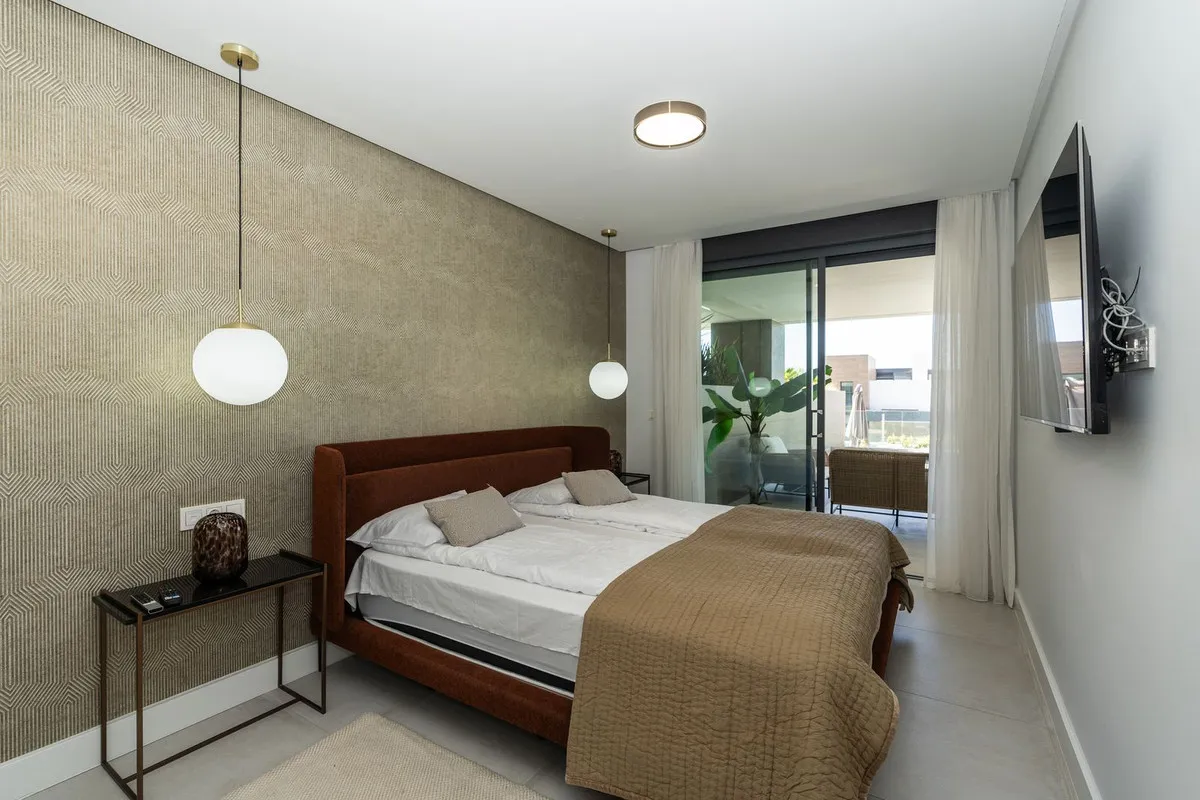 d0728ad9-1c99-40f2-9ca8-d0475c3ba05c