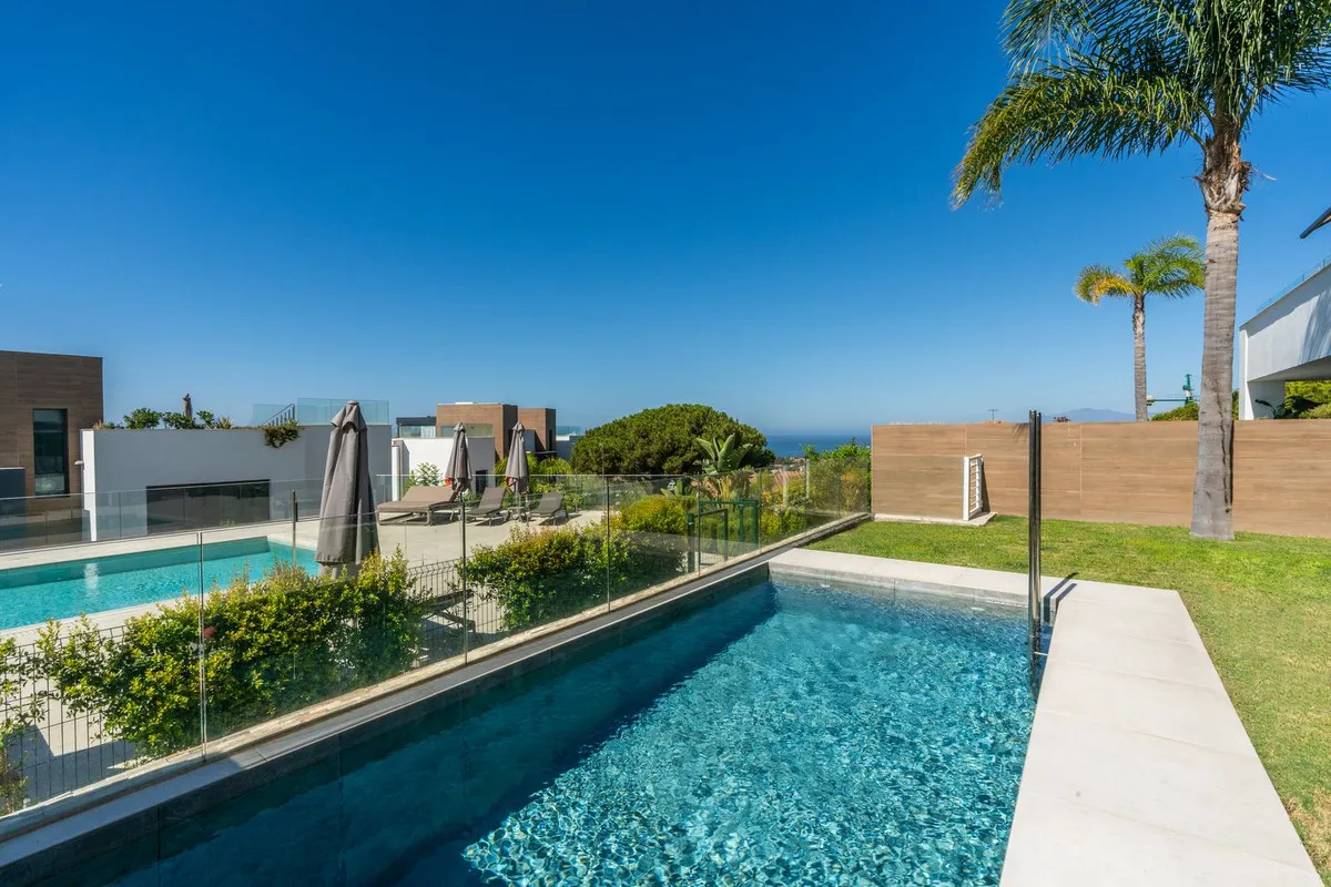 d239de72-7c7f-417c-843f-c073623e331c