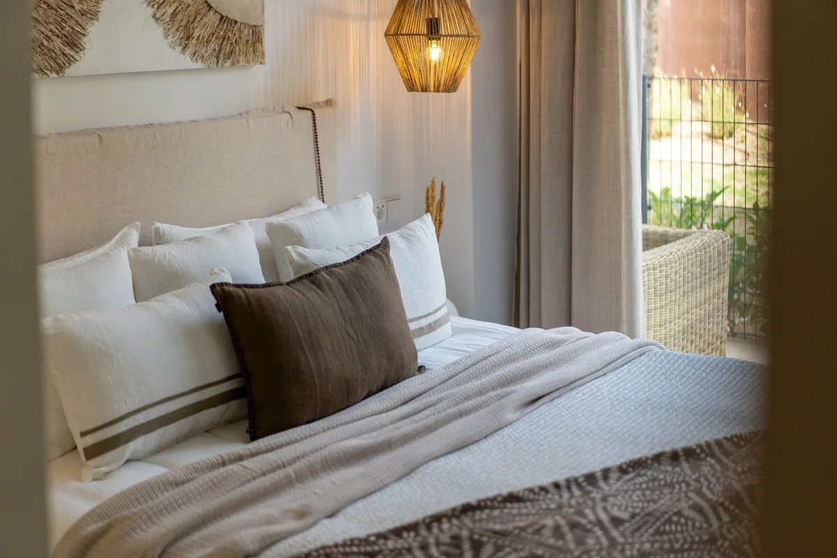 eff488ce-fbb9-4fbe-84e1-7bb5bfacaa0d