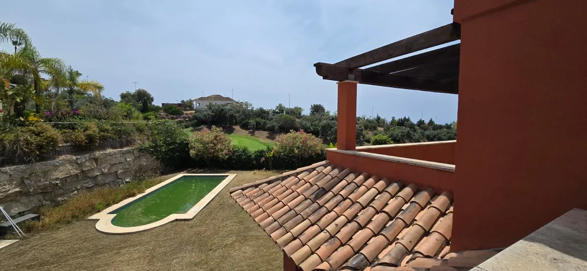 07b41bd5-9762-48cd-b928-d6466b201135