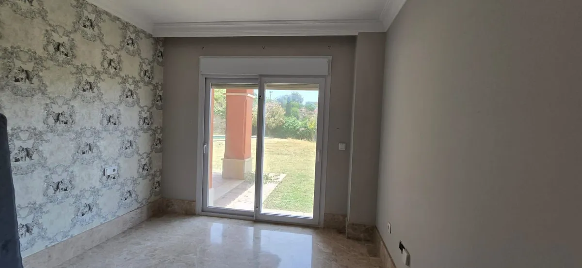 9ab871fa-ab27-4794-b770-7694680480f7