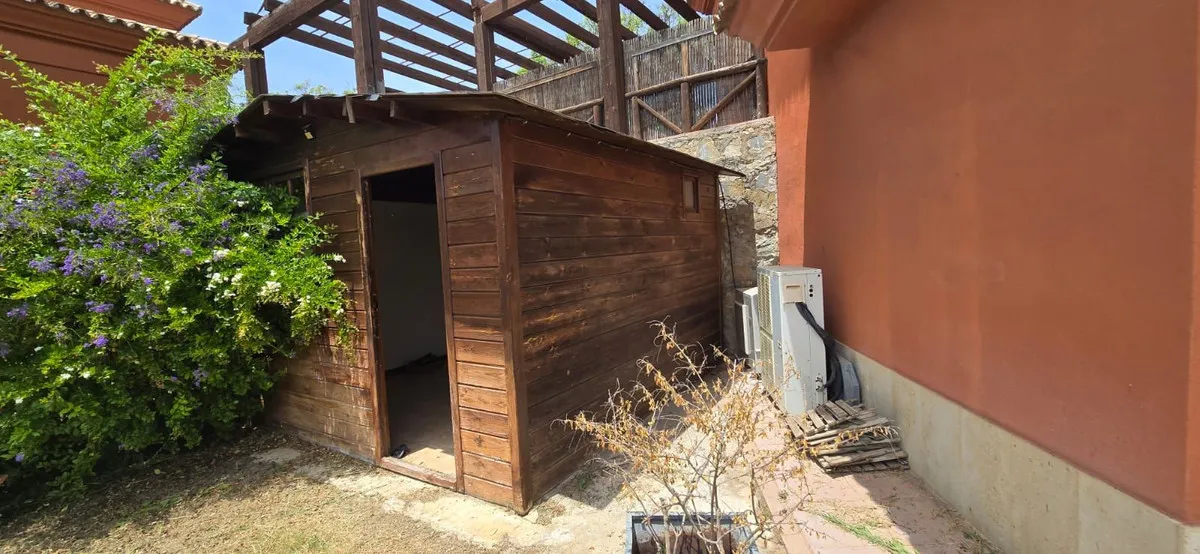 c2b87ab4-7086-4e7a-8495-297227b0959d