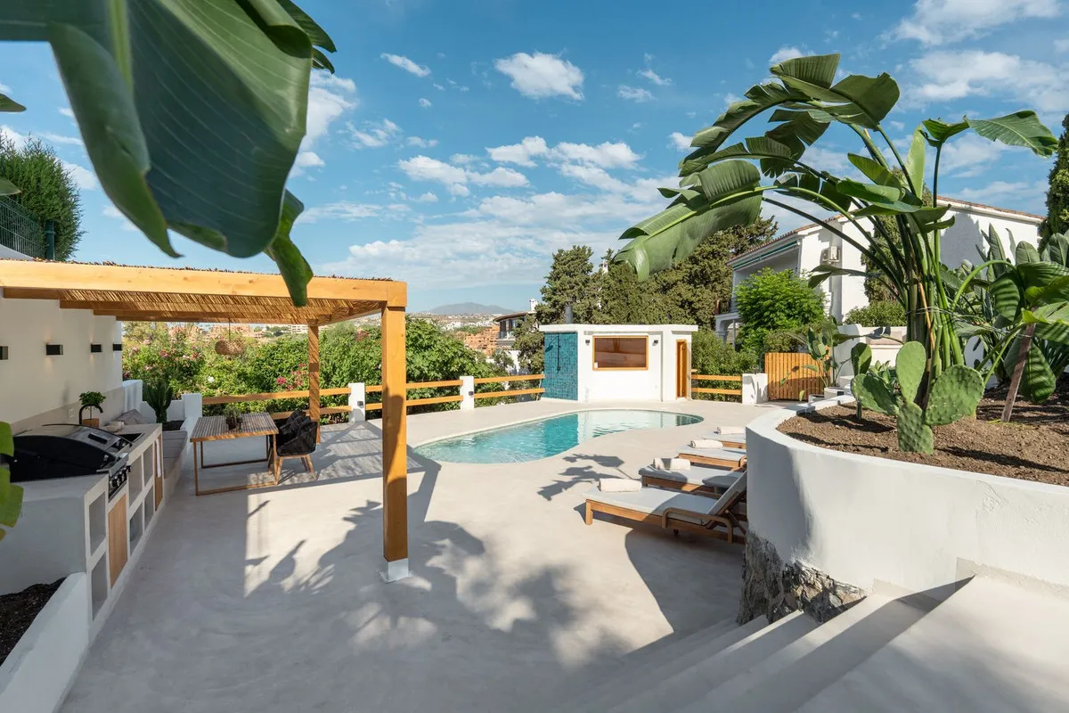 19a1f815-02f6-4a1e-a5ba-1b761b89b9dd