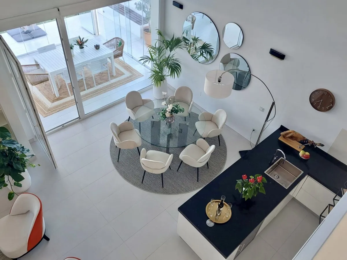 d321e762-d012-4801-90e2-676ab71f6b31