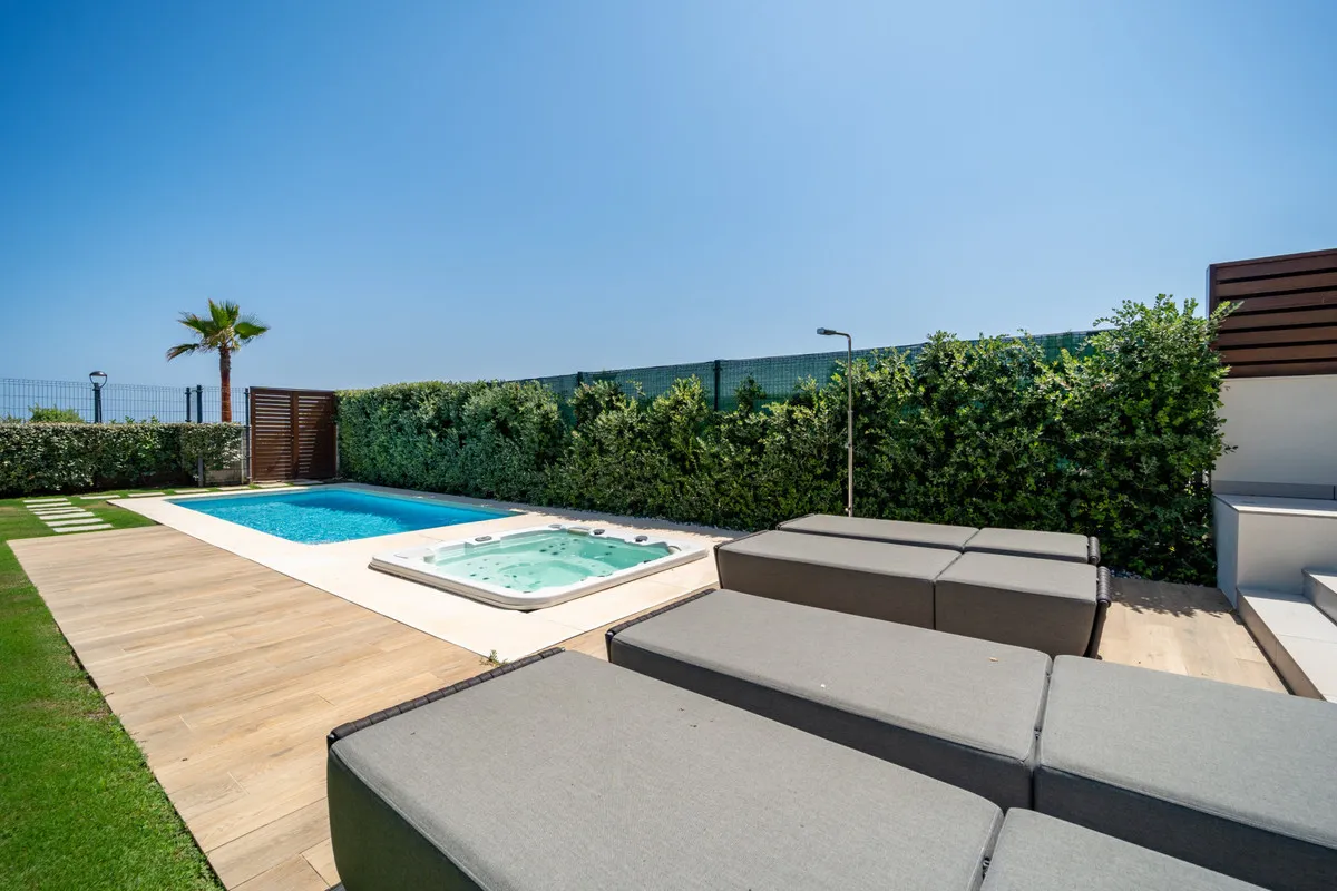 901143bc-ee2c-4274-b10e-0edc7ce32169