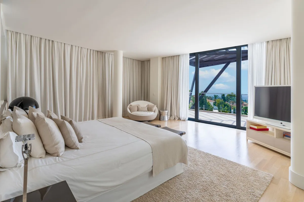 31262267-7965-4c10-aeae-358dce28447e