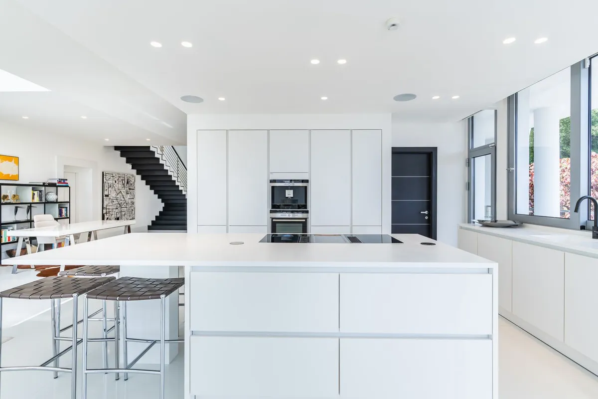 f0188e01-1f96-49fc-bade-22fc03157969