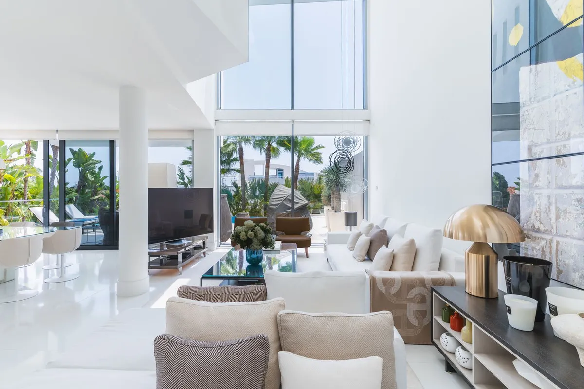 f3bcb552-efc4-4518-9ee8-0924c9306c4f