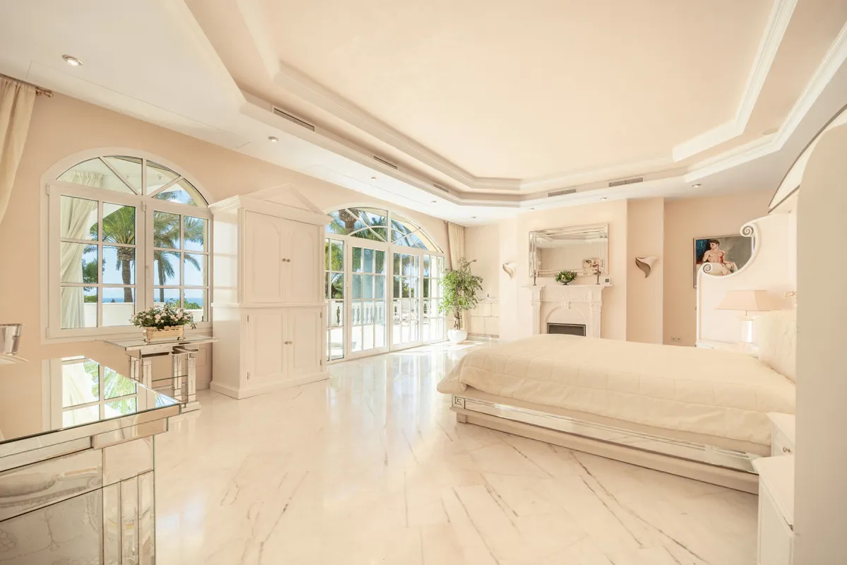 2b7b4ded-a28f-49e8-80d1-5386ed1e74ac