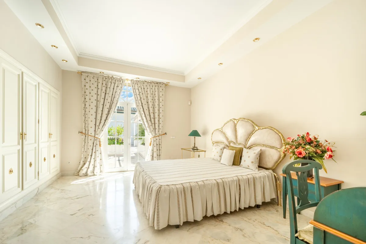 a02a675f-c0f5-4b99-8d20-655277453a2e