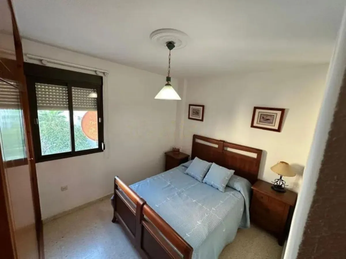 38672873-d8f4-4a4e-a0e6-18cd79108e0b