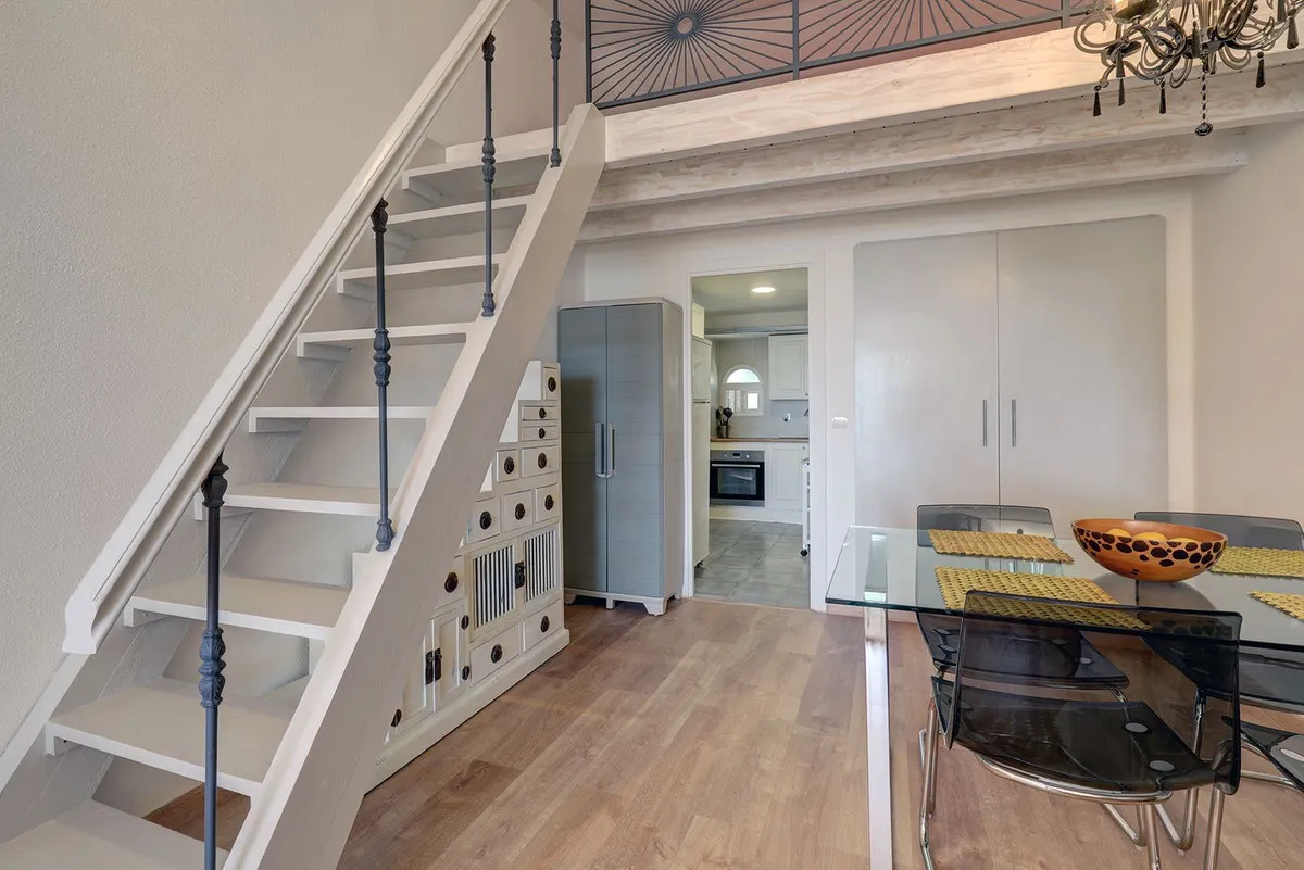 c55dab36-2683-4c8f-85cd-b45141111cd3