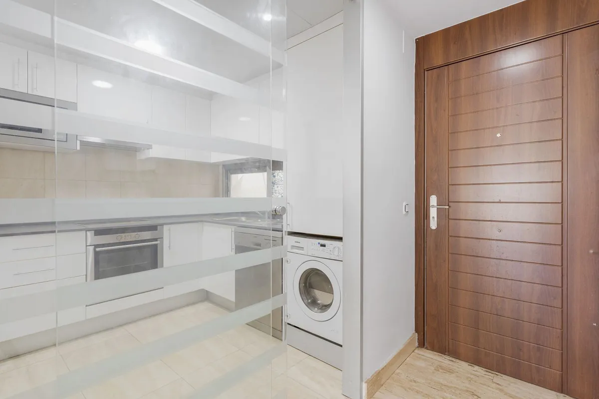 08296a4d-3f01-4deb-a575-0f23661e14be