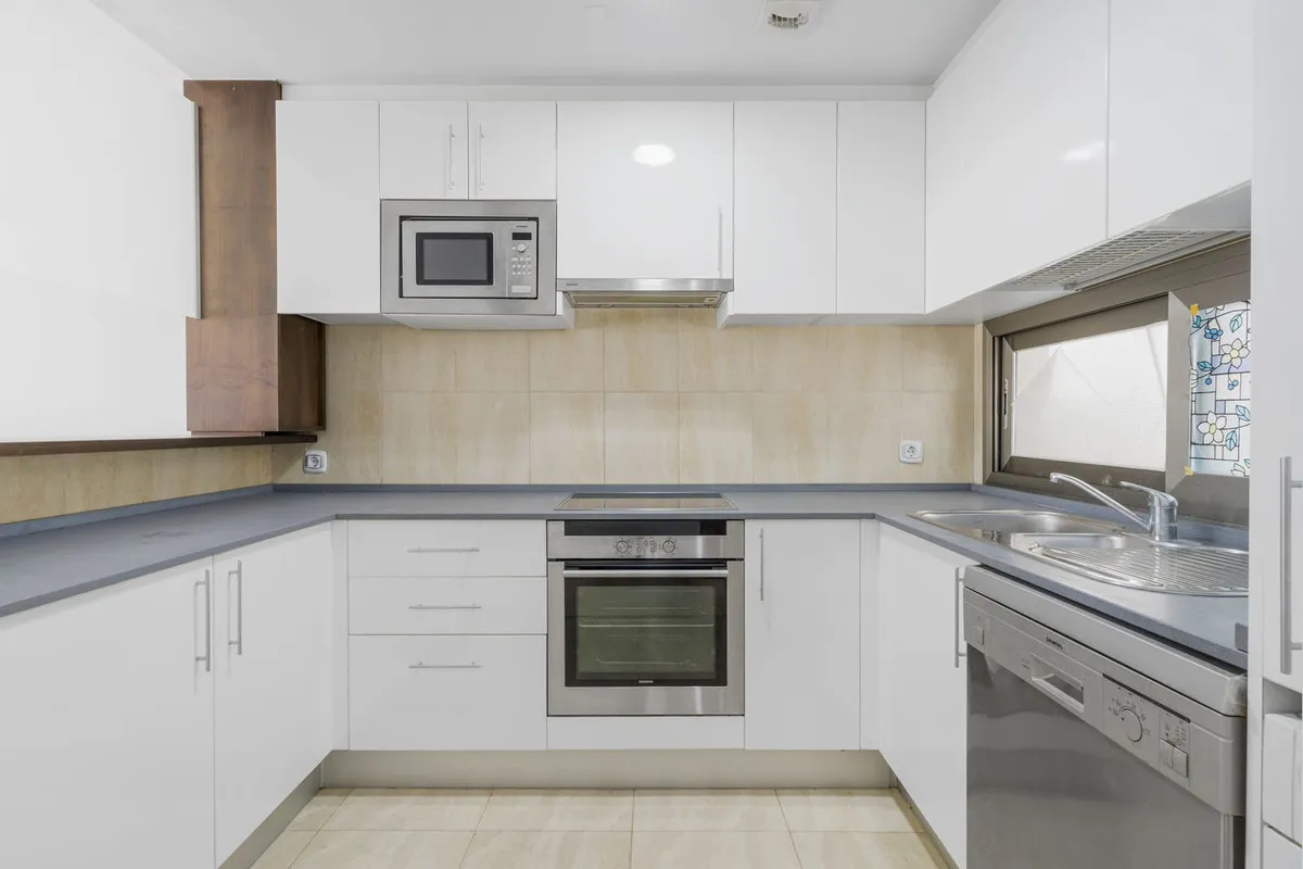 42620c9c-e0bd-4b04-870b-0022399494bb