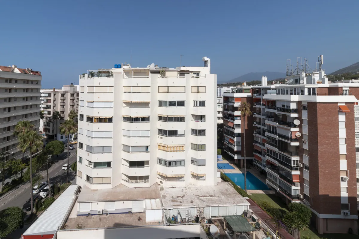 3044d2c9-75a1-43fc-a128-3ddbe788addd