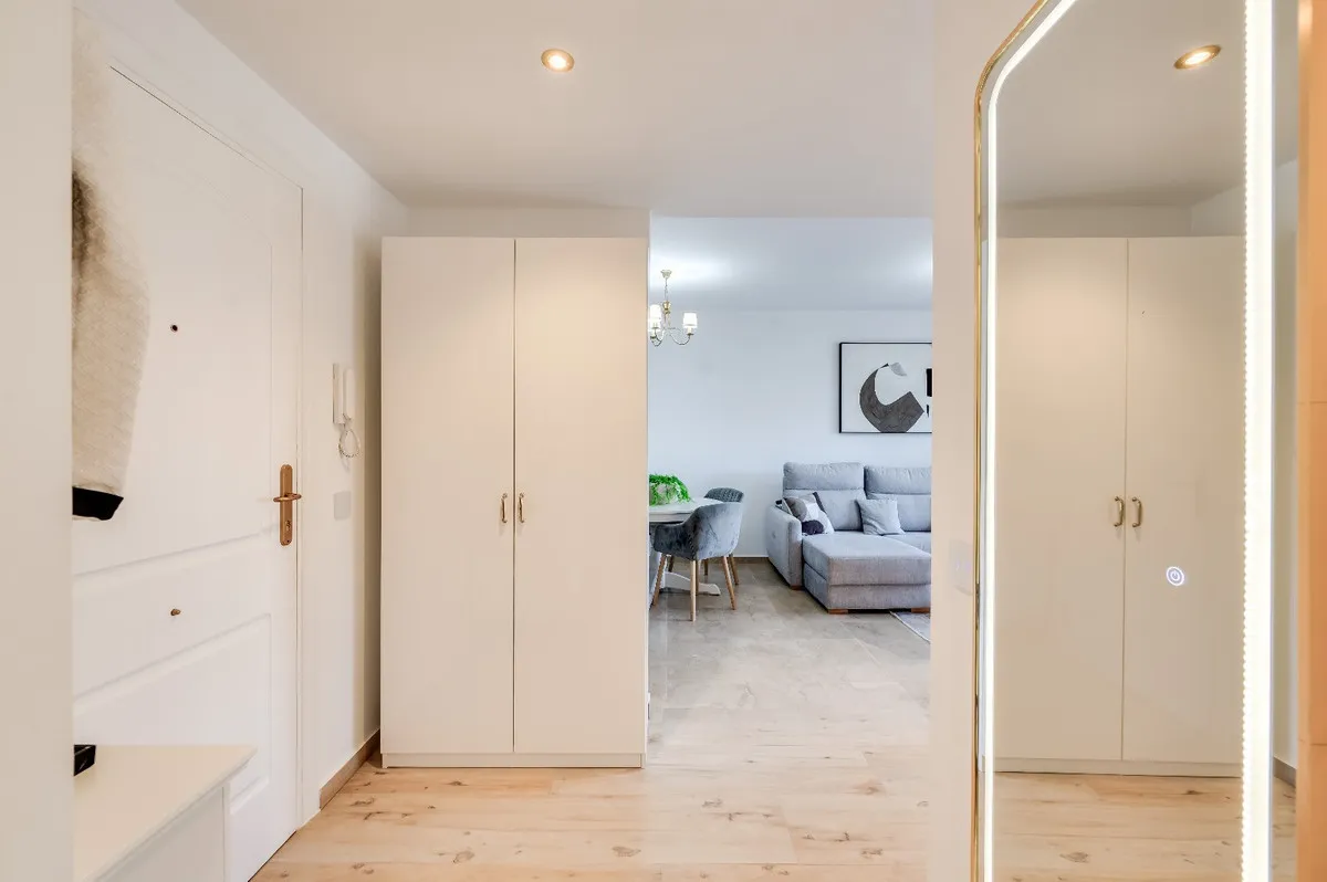 3cf96f0a-556b-48ca-9e42-e439e4b9279a