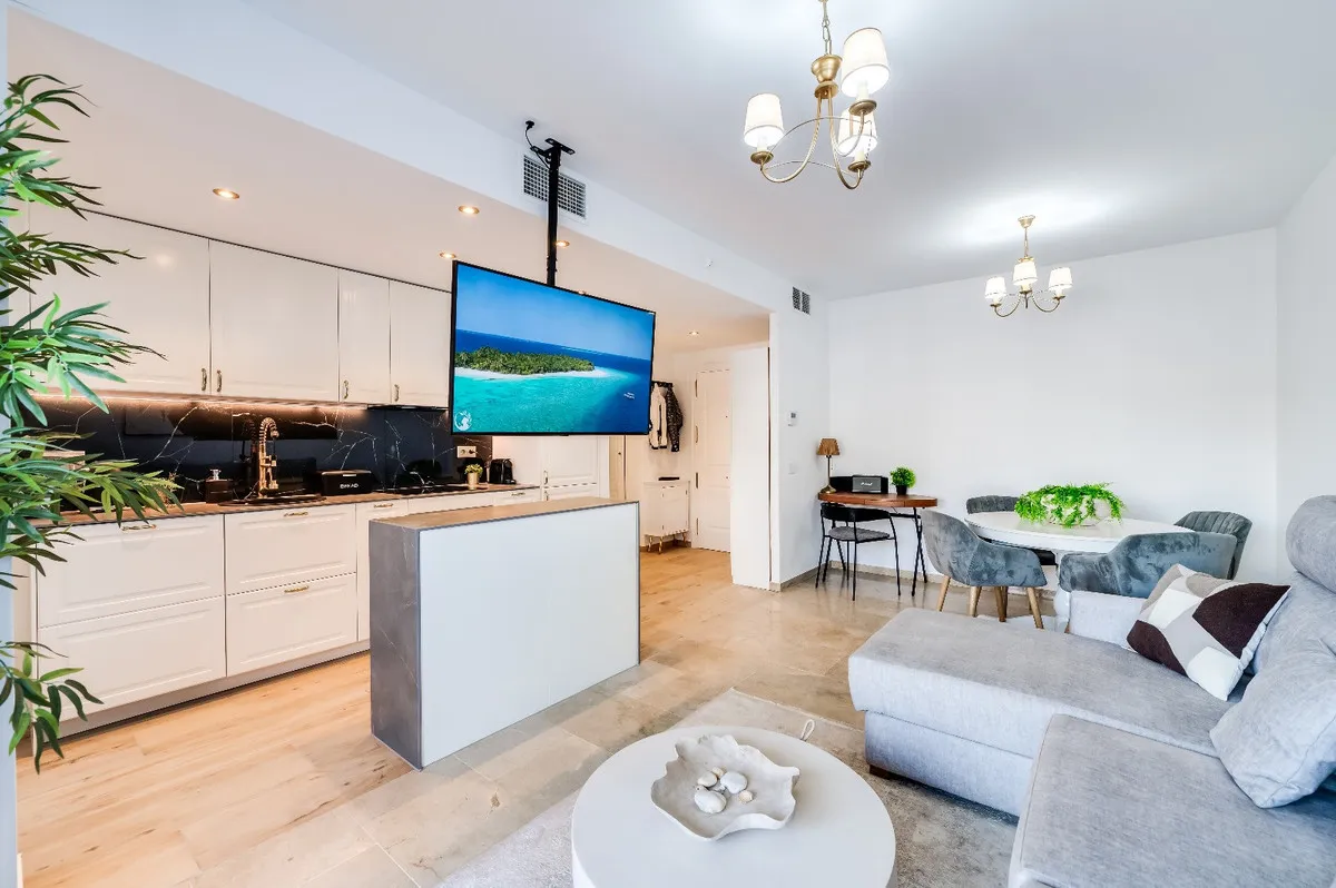 851fe1c7-76d7-4c44-9a07-57e8922fa262