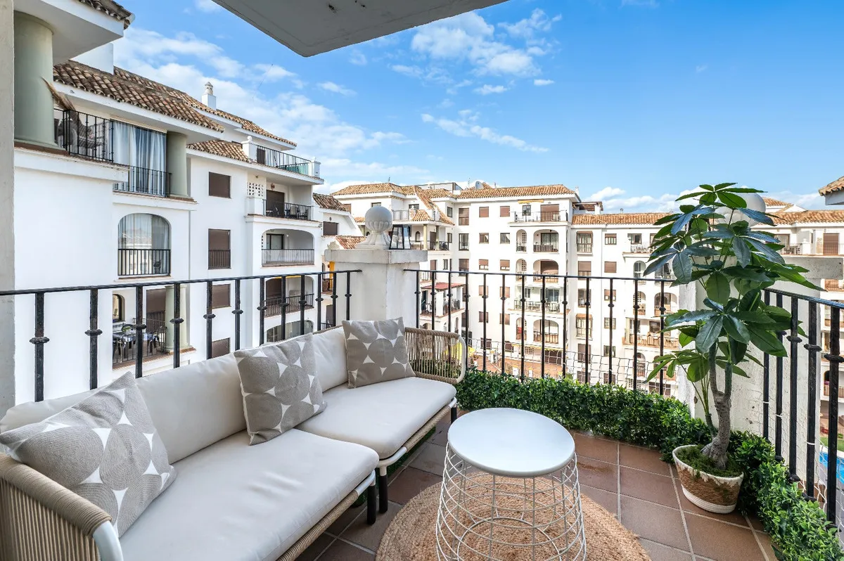 a93c25db-e7a9-44b0-93df-293df8c7ad47