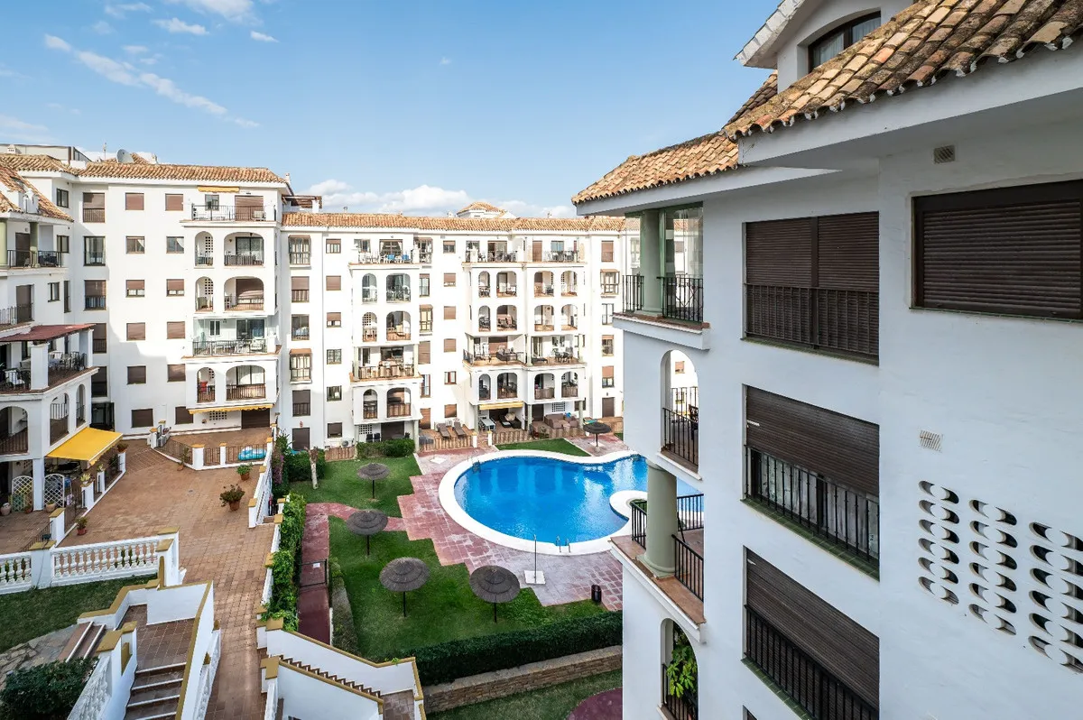 ff2a96a4-1be9-42dc-b944-055c137f6764