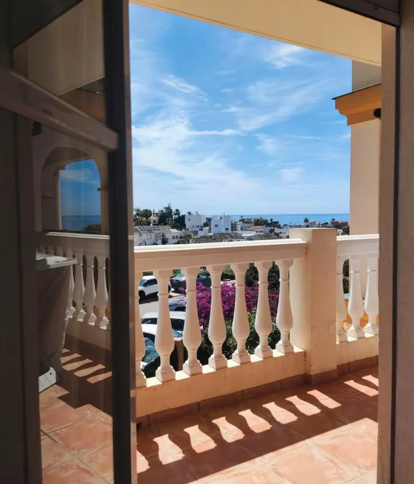 67973de4-6018-4411-9553-831823c6bfd4