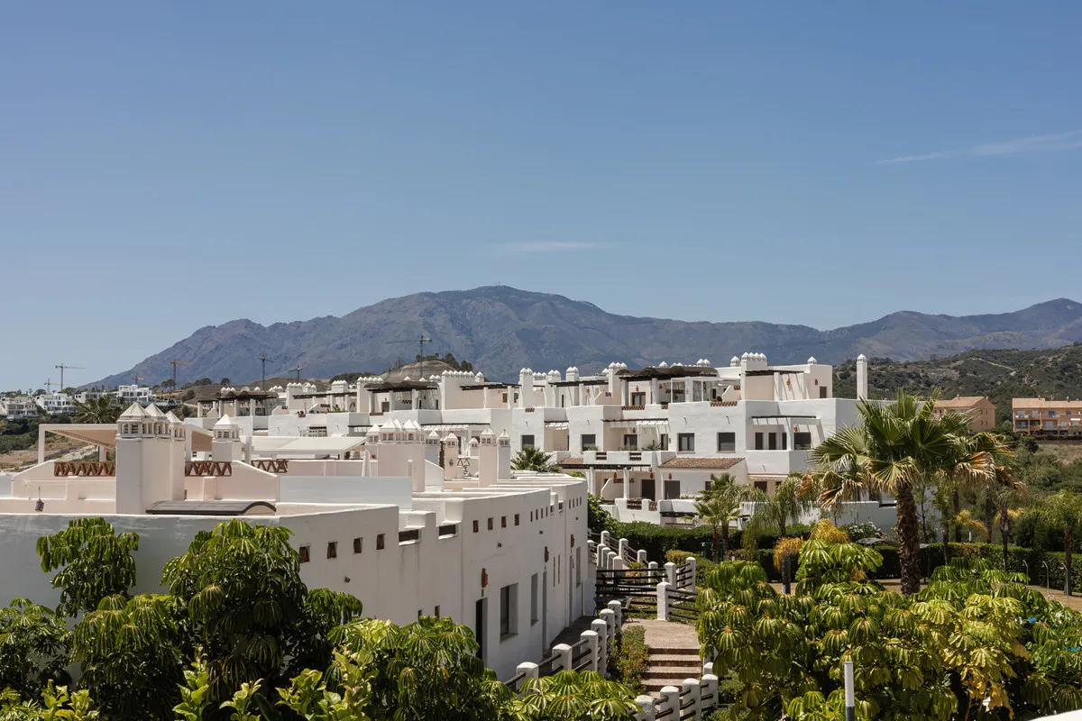 05c00342-ba7c-4b2f-8368-cff3437682ed