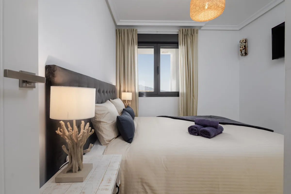 436fbbed-b17a-4dcb-823b-a62af71cf976