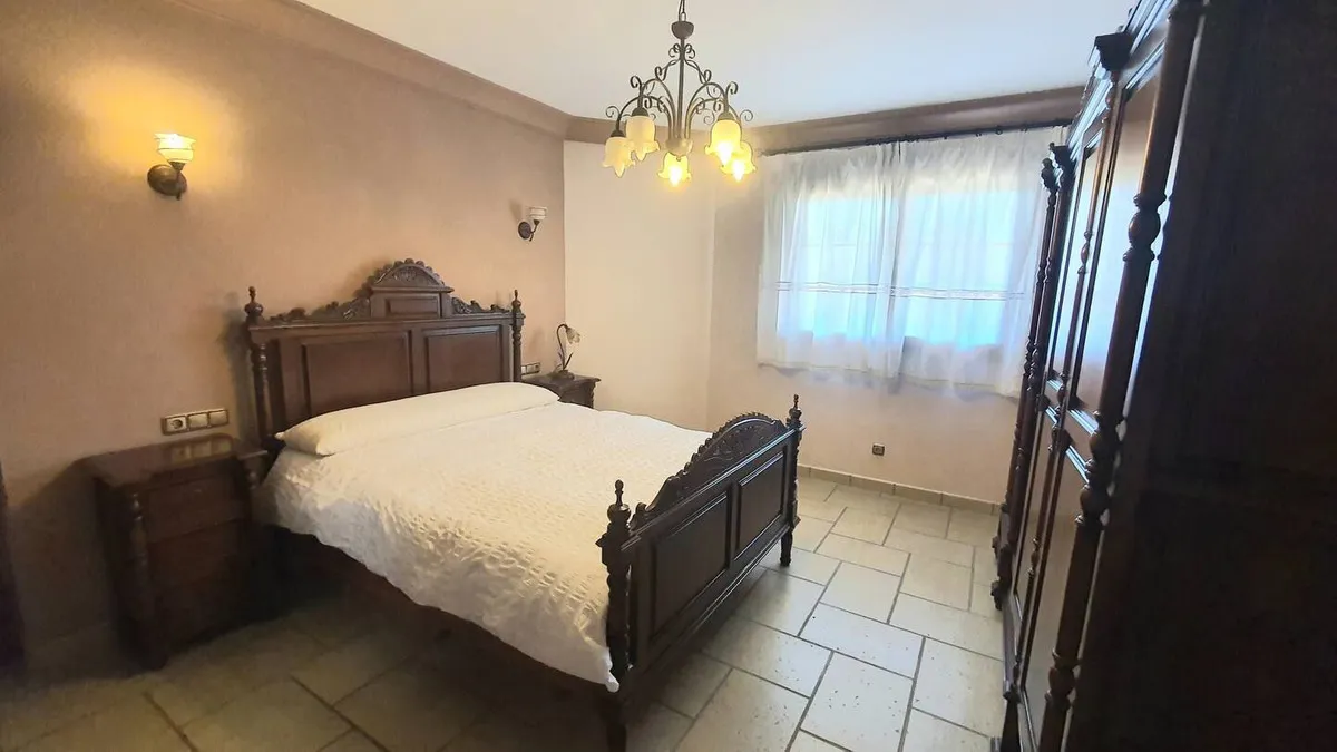 05e5af0f-cb58-45e6-b4ee-f0e26e74bfca