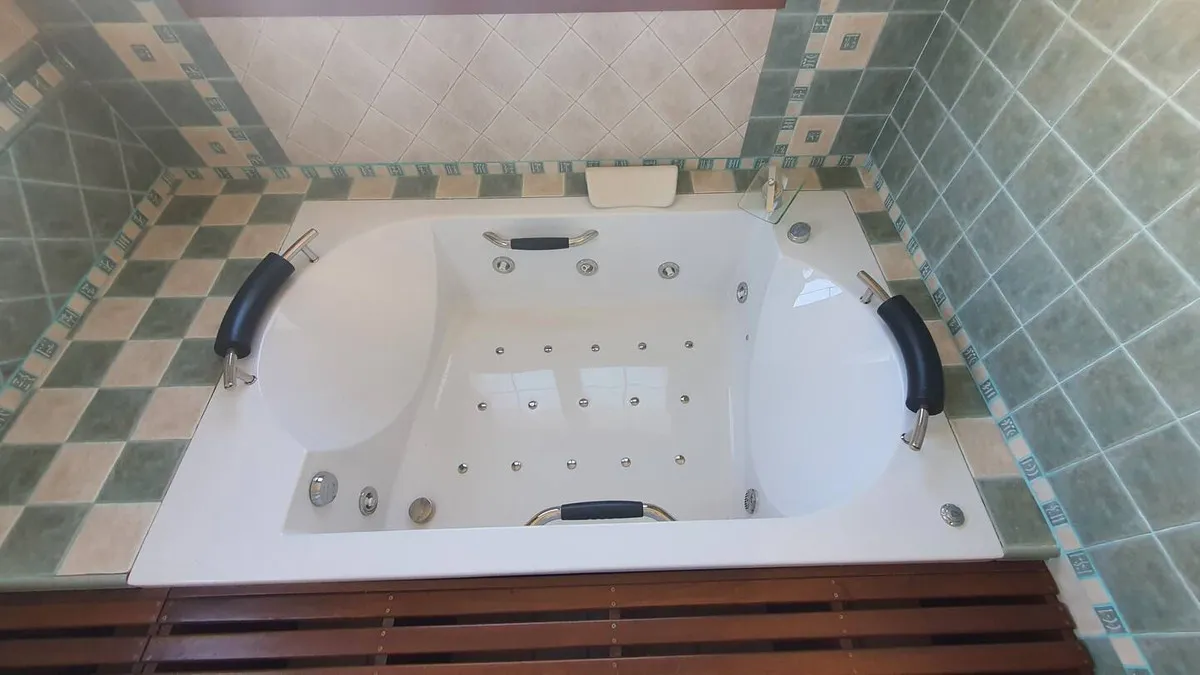 49023632-ad58-4a50-a3c9-5097c753865f