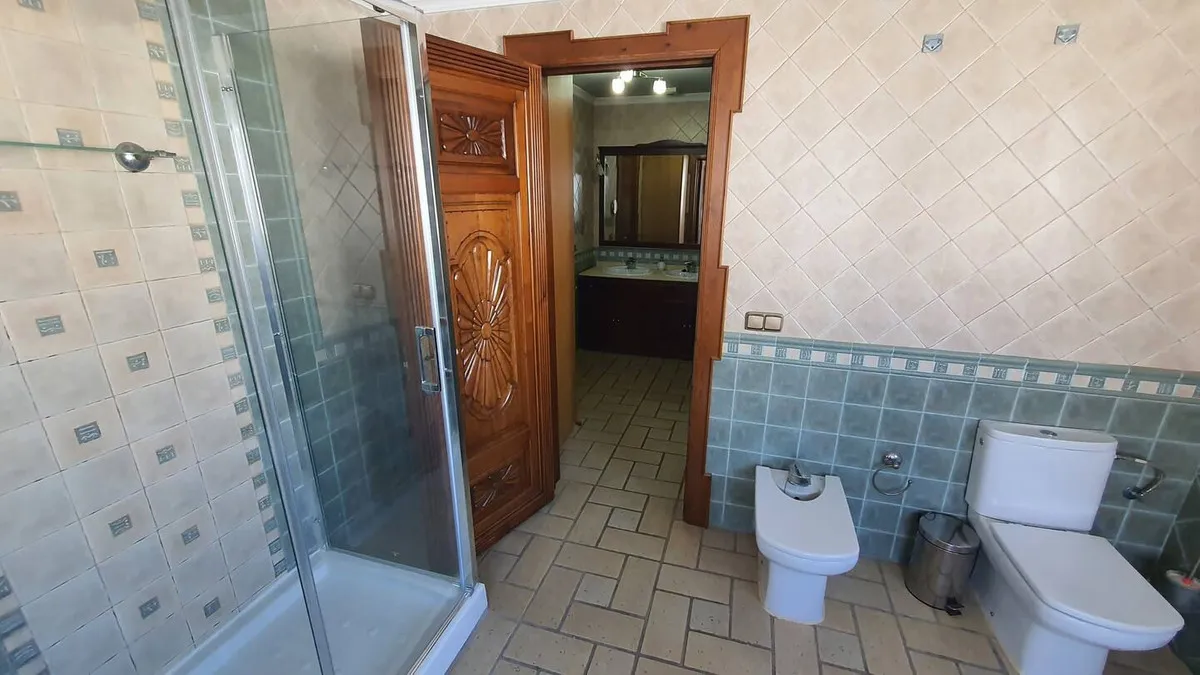 9a6e35f0-66a0-409f-a181-b8ef23c7332b